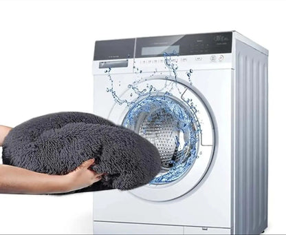 DoggyPouf coussin doux avec une laveuse pour dire qu'il va a la machine a laver