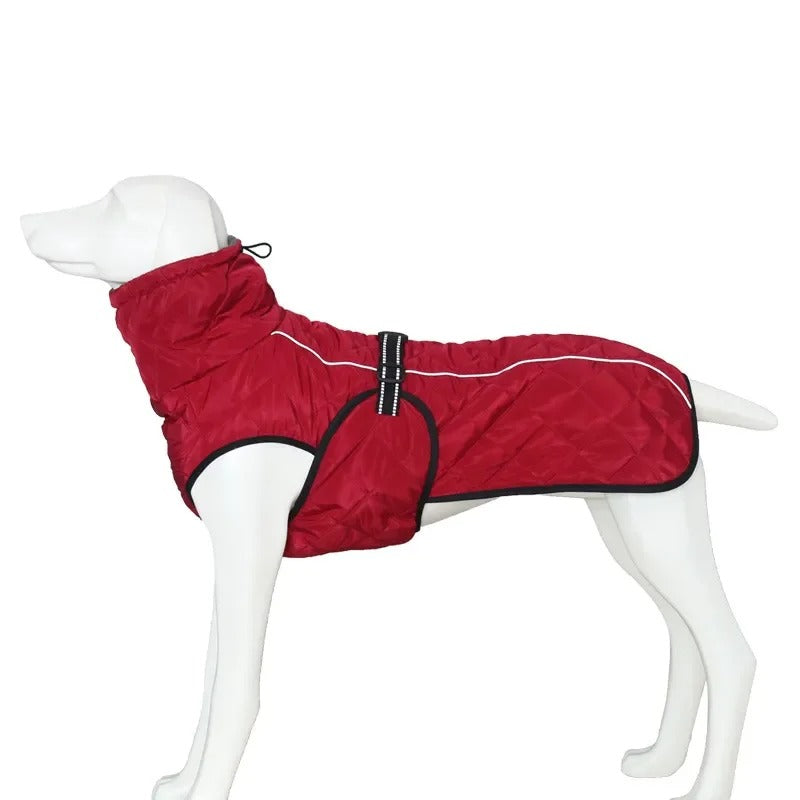 duveto confort manteau rouge vu de coté sur un mannequin de chien